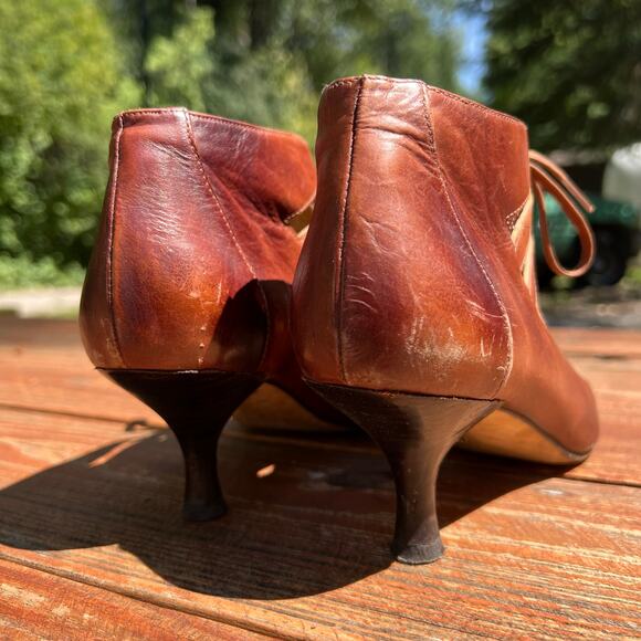 Stuart Weitzman Vintage Lace-Up Peep Toe Booties 8.5 Cognac Brown Leather Heels - Picture 8 of 16